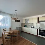 Hotel apartamentowy Local Hotel, Bw Signature Collection Bansko