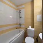 Local Hotel, Bw Signature Collection