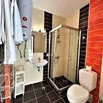 Hotel apartamentowy Local Hotel, Bw Signature Collection 3*