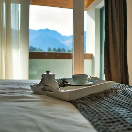 Local Hotel, Bw Signature Collection Apartament *