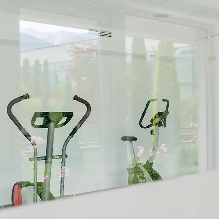 Local Hotel, Bw Signature Collection Lägenhetshotell