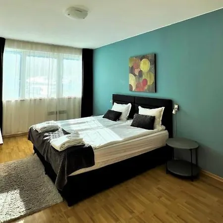 Local Hotel, Bw Signature Collection Hotel de apartamente