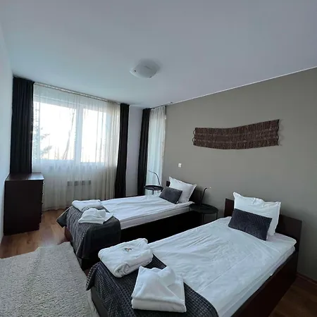 Local Hotel, Bw Signature Collection 3* バンスコ