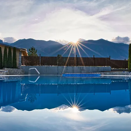 Apart-hotel Local Hotel, Bw Signature Collection Bansko