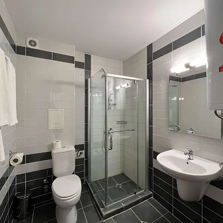 Local Hotel, Bw Signature Collection Apart-hotel Bansko