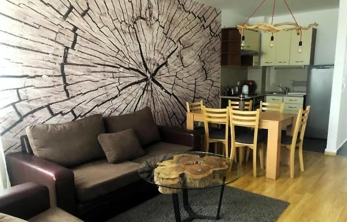 アパートホテル Local Hotel, Bw Signature Collection バンスコ